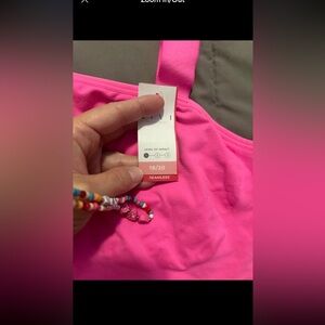 LIVI sports bra new 18/20